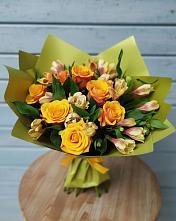 Букет цветов из:  Альстромерии и Розы в Котляревской