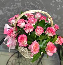 Цветочная композиция из Розы в корзине в Котляревской