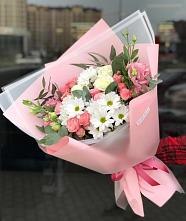 Букет цветов из:  Розы, Лизиантусы и Хризантемы в Котляревской