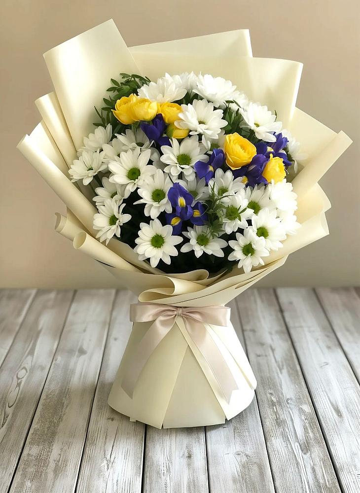 Букет цветов из: Ирисы, Хризантемы и Розы в Котляревской