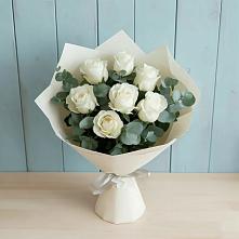 Букет Белые розы в Эвкалипте в Котляревской