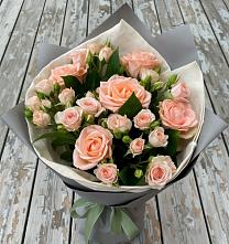 Букет цветов из:  Розы в Котляревской
