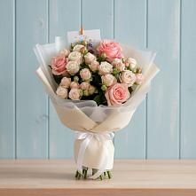 Букет цветов из:  Розы в Котляревской