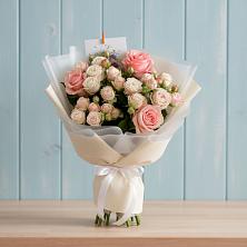 Букет цветов из:  Розы в Котляревской
